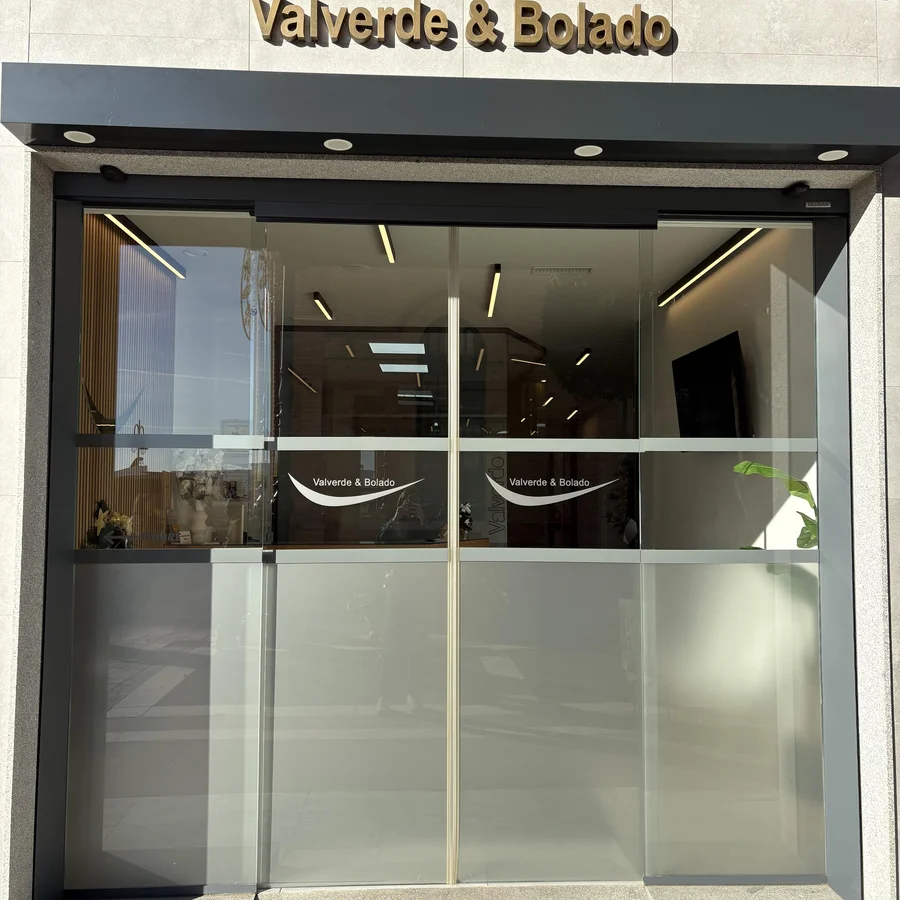 Clínica Dental Valverde y Bolado