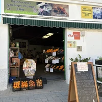 Distribuciones Juan Ángel El Largo e Hijos