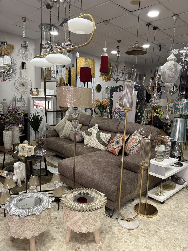 Vintage Interiorismo Hermanos Méndez S.L.